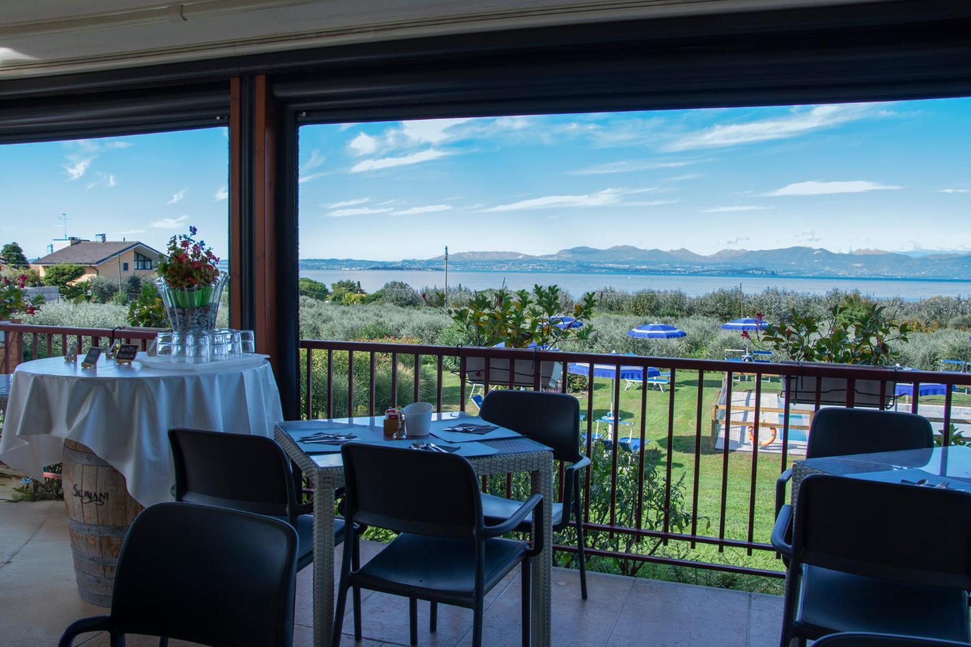 Agriturismo Il Giardino Degli Ulivi Лацизе Экстерьер фото